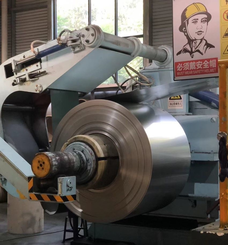Coil d'étain électrolytique Coil laminé à froid pour la production de boîtes alimentaires différentes
