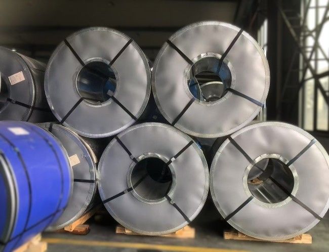Plaque d'étain électrolytique pour la fabrication de canettes d'étain résistant à la corrosion et non toxique