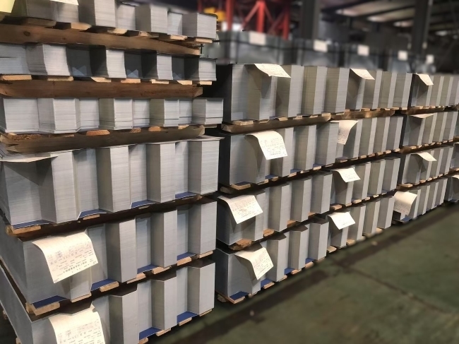 Coils de plaque d'étain électrolytique de qualité supérieure de 2,8/2,8 et 5,6/5,6 g/m2 pour des solutions avancées d'emballage alimentaire