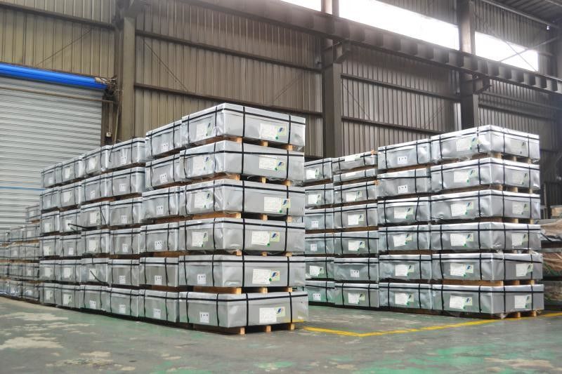 Matt Finish Electrolytic Tinplate Sheet lovent 895mm 770mm 842mm que la peinture de largeur peut ajuster la boîte